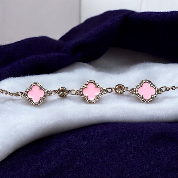 Elegant Pink Clover Rhinestone Silver Tone Bracelet - Picture 2 of 4